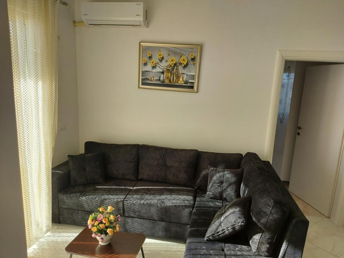 Bral Apartment 7 - Two-Bedroom With Seaview Durrës Esterno foto