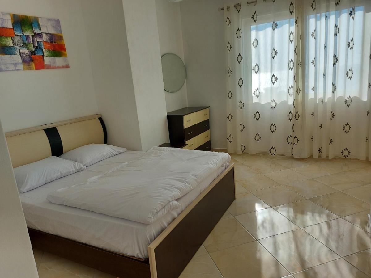 Bral Apartment 7 - Two-Bedroom With Seaview Durrës Esterno foto